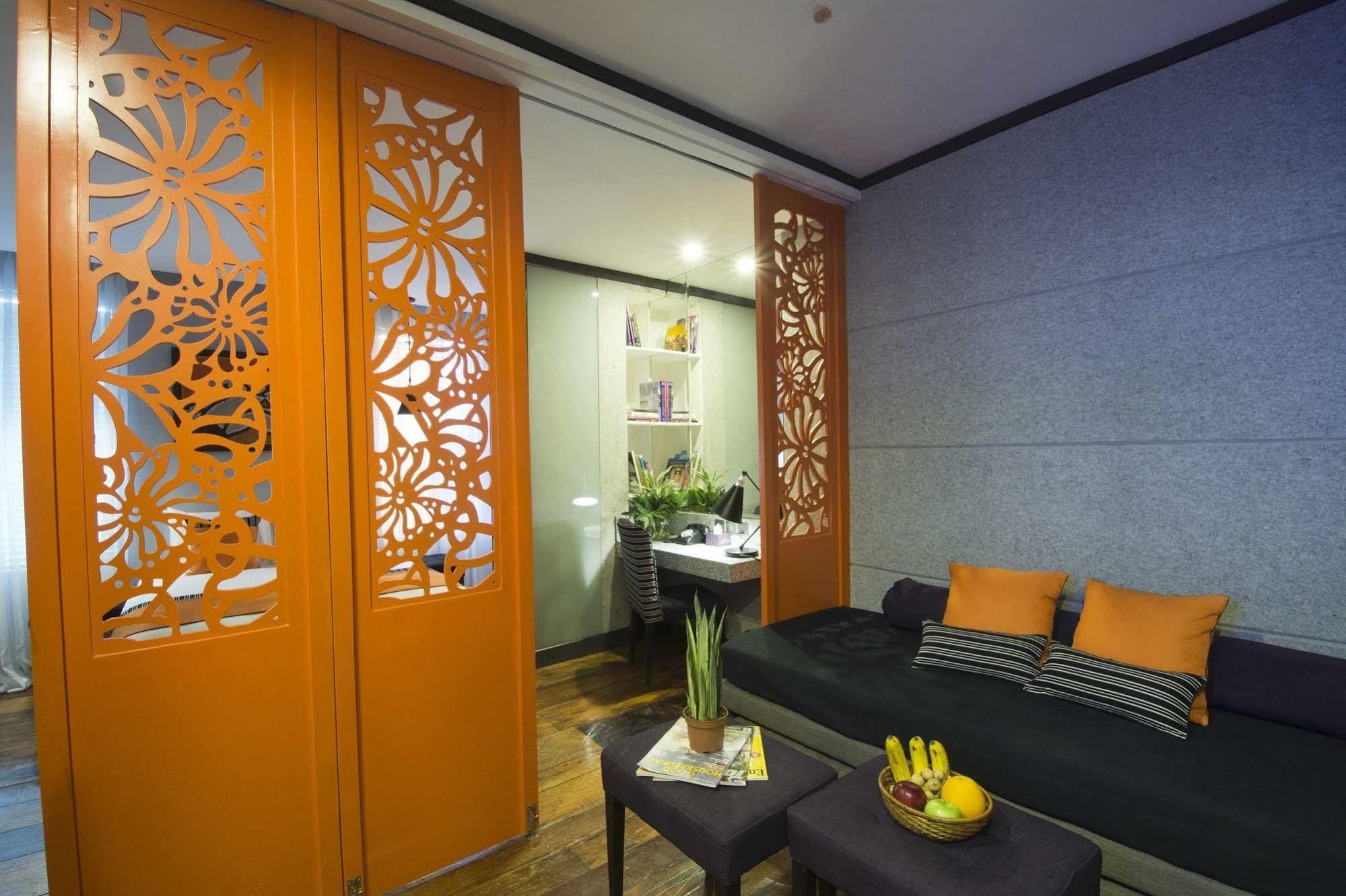 Hive Hotel Cidade Quezon Exterior foto